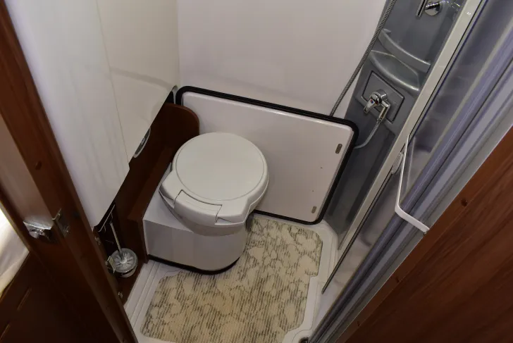 Fahrzeugbild Niesmann + Bischoff Arto 59 GL Alde Heizung, Vollluftfederung #23