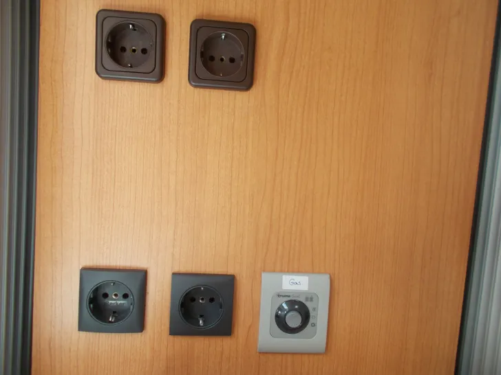 Fahrzeugbild Knaus Sport 450 FU 2 Vorzelte #24