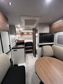 Fahrzeugbild Bürstner Signature SFT 7.0 #15