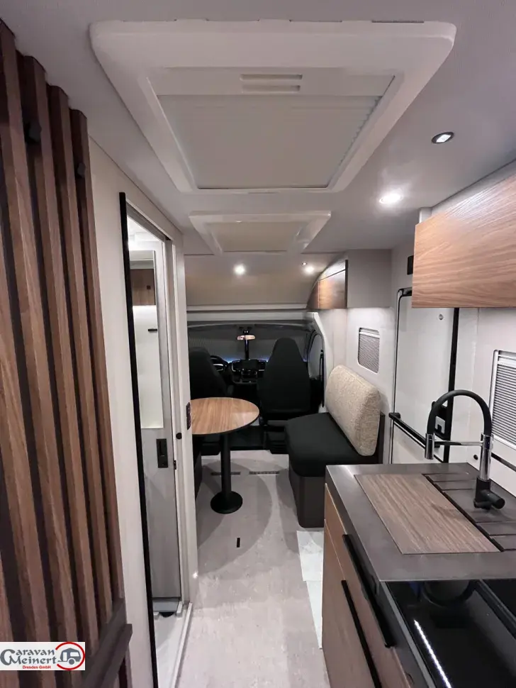 Fahrzeugbild Bürstner Signature SFT 7.0 #16