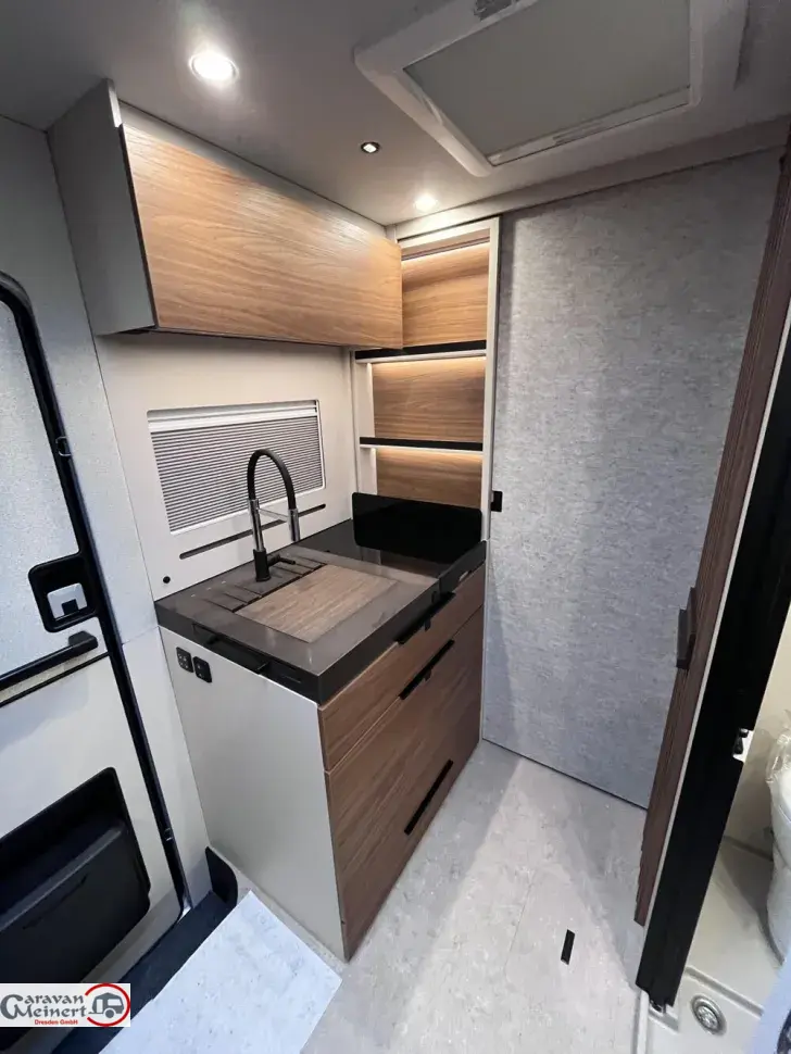 Fahrzeugbild Bürstner Signature SFT 7.0 #20