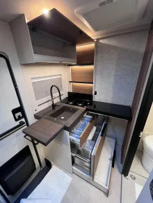 Fahrzeugbild Bürstner Signature SFT 7.0 #22