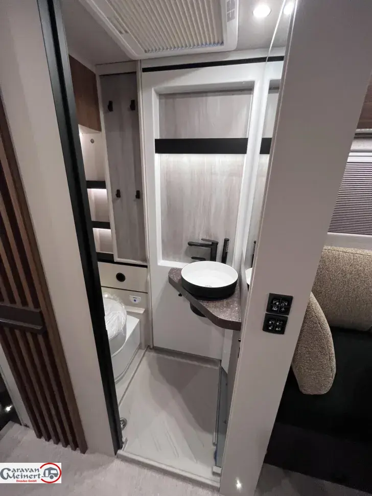 Fahrzeugbild Bürstner Signature SFT 7.0 #26