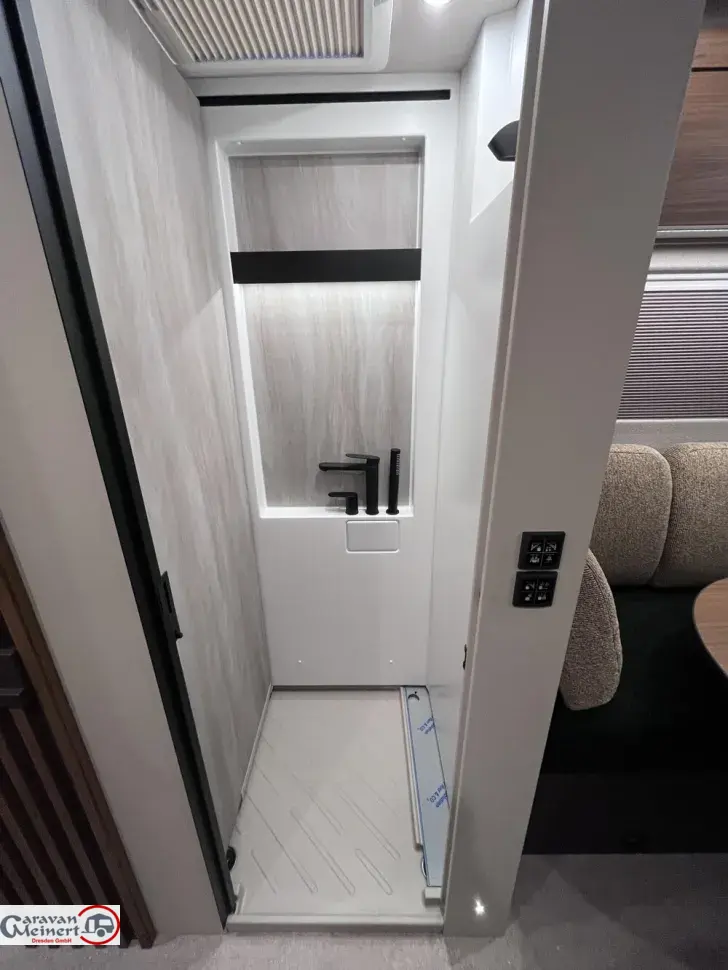 Fahrzeugbild Bürstner Signature SFT 7.0 #29