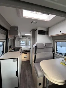 Fahrzeugbild LMC Innovan Pure 600 Automatik, Allwetter, Markise #13