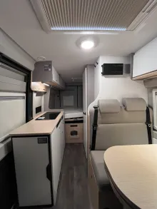 Fahrzeugbild LMC Innovan Pure 600 Automatik, Allwetter, Markise #15