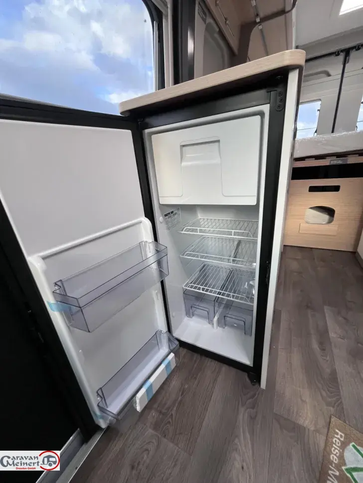 Fahrzeugbild LMC Innovan Pure 600 Automatik, Allwetter, Markise #21