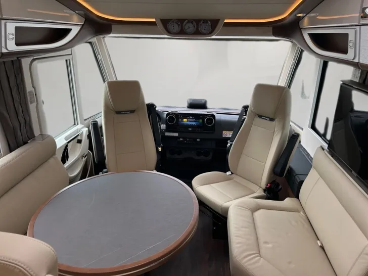 Fahrzeugbild Carthago chic e-line I 51 QB DA #11