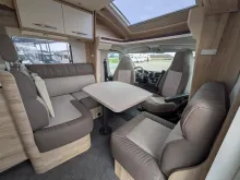 Fahrzeugbild Eura Mobil Profila RS PRS 695 EB 140PS/Dachklima/Fahrradträger/Markise #9
