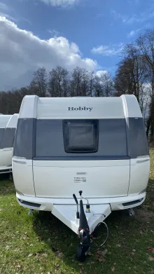 Frontal Vorne Hobby De Luxe 545 KMF Auflastung inkl. Alufelgen