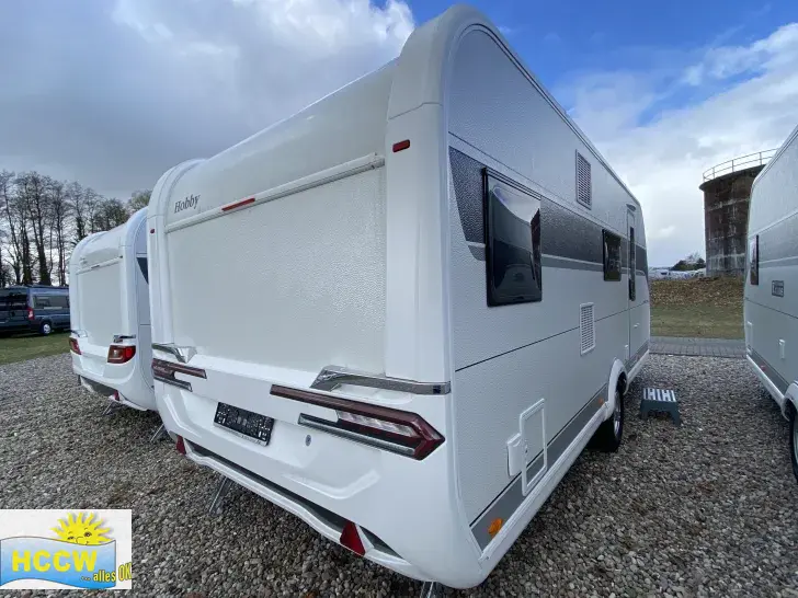 Schräg Hinten Hobby Excellent Edition 545 KMF 2 t Auflastung mit LMF Silber