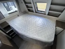 Betten Hobby Excellent Edition 545 KMF 2 t Auflastung mit LMF Silber