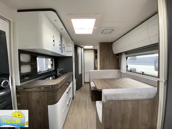 Sicht vorne-hinten Hobby Excellent Edition 545 KMF 2 t Auflastung mit LMF Silber