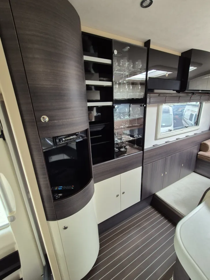 Fahrzeugbild Concorde Carver 890 RRL #11