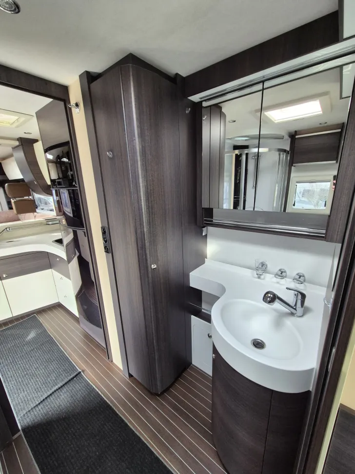 Fahrzeugbild Concorde Carver 890 RRL #24