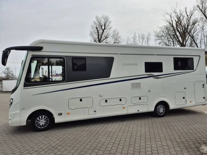 Fahrzeugbild Concorde Carver 890 RRL #46