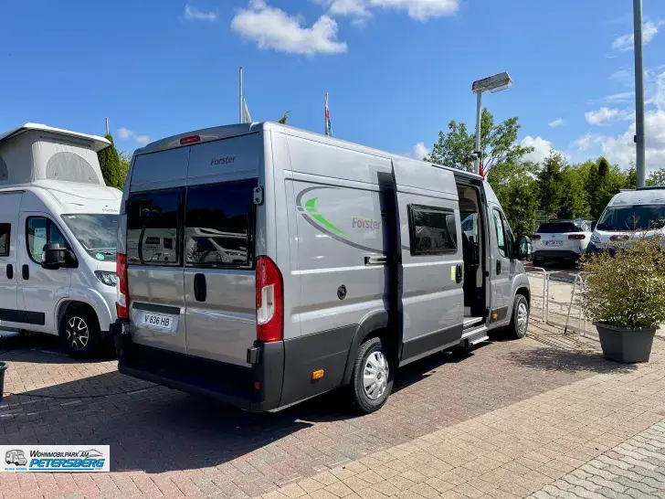 Fahrzeugbild Forster V 636 HB Vantasy inkl. Dieselheizung 4 kW #4