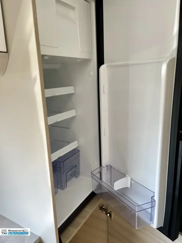 Fahrzeugbild Forster V 636 HB Vantasy inkl. Dieselheizung 4 kW #11