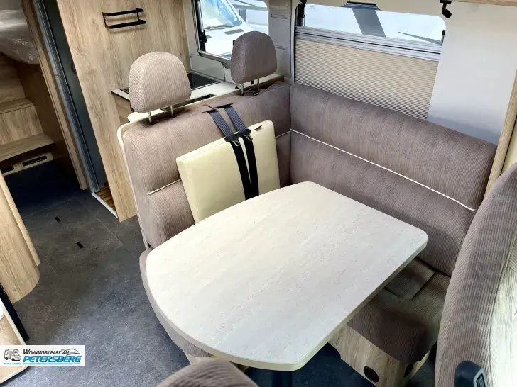 Fahrzeugbild Eura Mobil Profila T 720 EB Mondial Edition Edition 101 Preisvorteil!!! #7