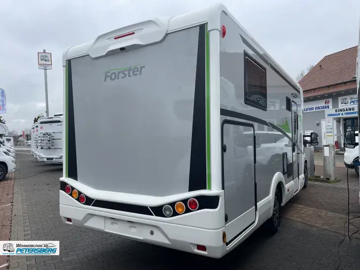 Fahrzeugbild Forster T 745 EB Travel-Line- & Winter-Paket #5