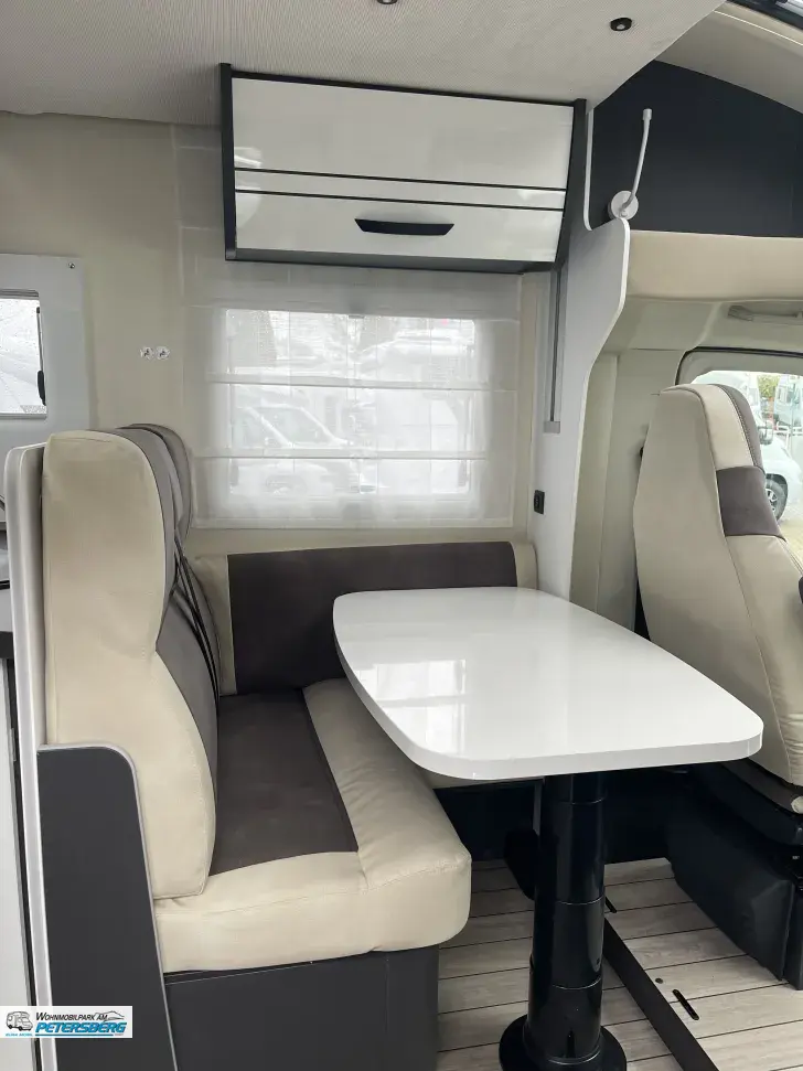 Fahrzeugbild Forster T 745 EB Travel-Line- & Winter-Paket #6