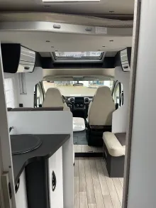 Fahrzeugbild Forster T 745 EB Travel-Line- & Winter-Paket #11