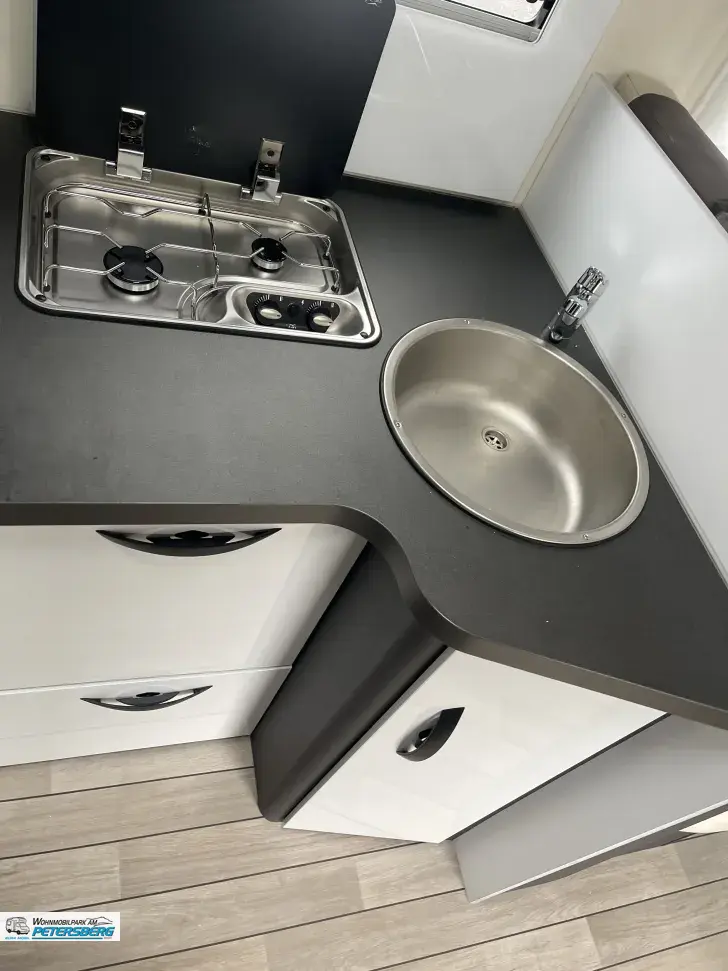 Fahrzeugbild Forster T 745 EB Travel-Line- & Winter-Paket #13