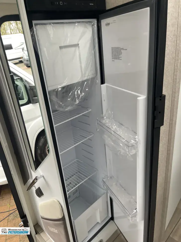 Fahrzeugbild Forster T 745 EB Travel-Line- & Winter-Paket #14