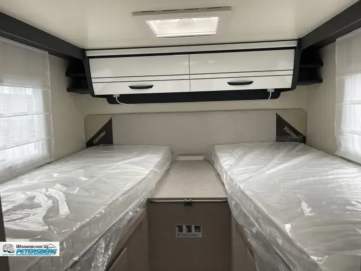 Fahrzeugbild Forster T 745 EB Travel-Line- & Winter-Paket #16