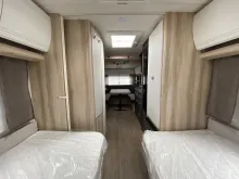 Sicht vorne-hinten Hobby De Luxe 515 UHL