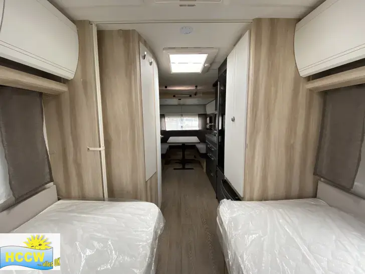 Sicht vorne-hinten Hobby De Luxe 515 UHL