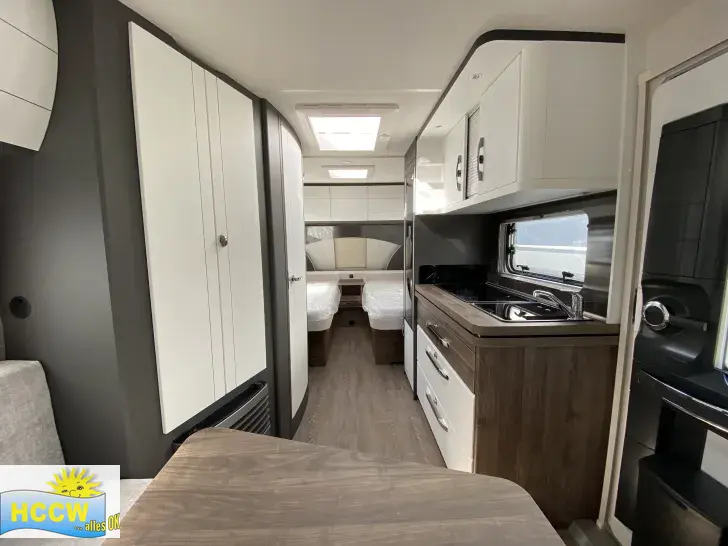 Sicht vorne-hinten Hobby Excellent Edition 495 UL Modell 2026