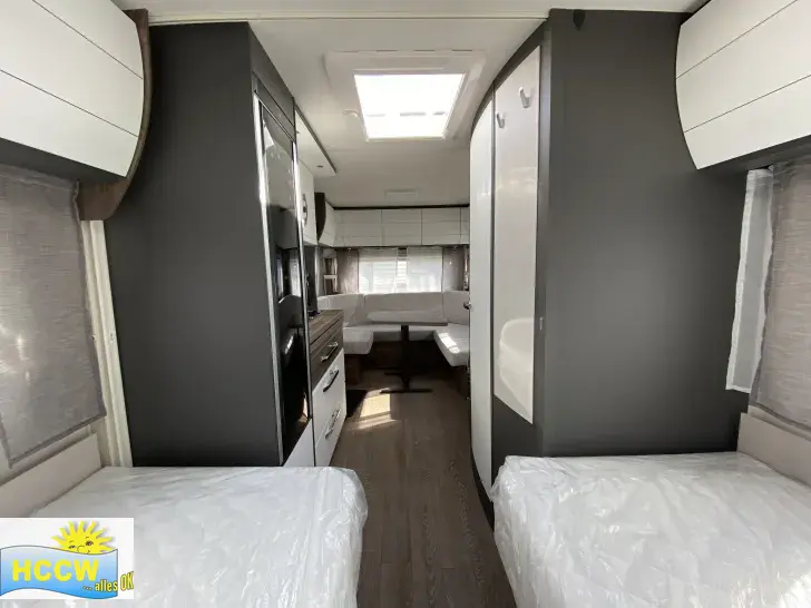 Sicht vorne-hinten Hobby Excellent Edition 495 UL Modell 2026