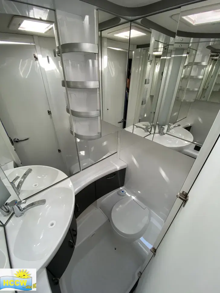 Toilette Hobby Excellent Edition 495 UL Modell 2026