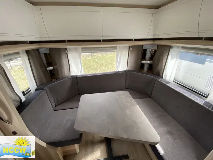 Sitzgruppe Hobby De Luxe 495 UL Auflastung 1.800 kg