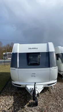 Frontal Vorne Hobby De Luxe 460 SFf Auflastung