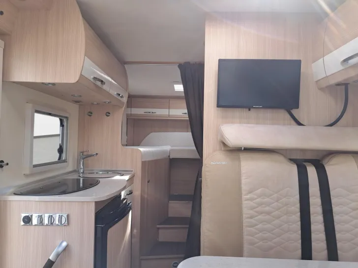 Fahrzeugbild Bürstner Travel Van T 620 G Hubstützen, Sat, TV, Solar #7