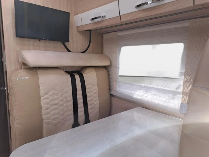 Fahrzeugbild Bürstner Travel Van T 620 G Hubstützen, Sat, TV, Solar #8