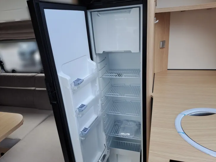 Fahrzeugbild LMC Videro 580 D #9