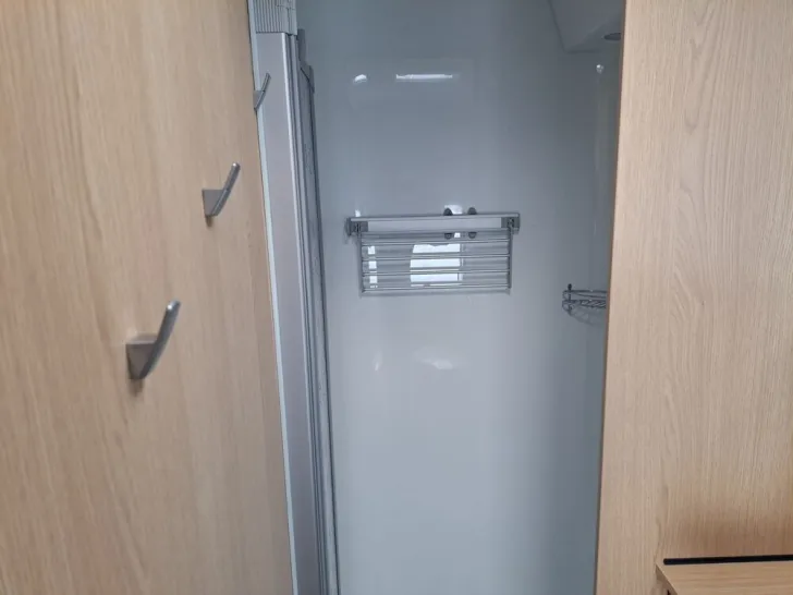 Fahrzeugbild LMC Videro 580 D #13