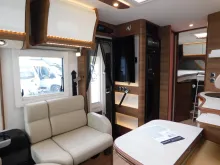 Fahrzeugbild Rapido Serie M M66 Hubstützen, Lithium, Bugschränke #10