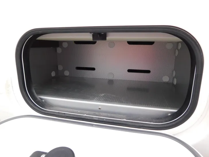 Fahrzeugbild Rapido Serie M M66 Hubstützen, Lithium, Bugschränke #24