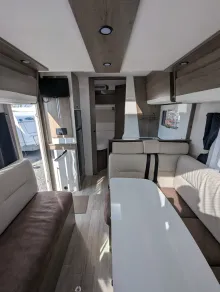 Fahrzeugbild Mooveo TEI 71FBH #16