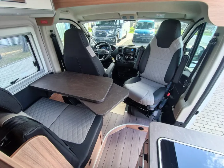 Fahrzeugbild Weinsberg CaraBus 540 MQ EDITION [FIRE] #14