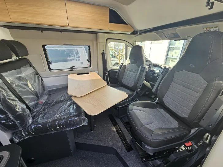 Fahrzeugbild Adria Twin ALL-IN 640 SGX Solar|Markise|Rückfahrwarner #18