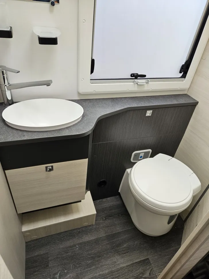 Fahrzeugbild Chausson Titanium Premium Top-Zustand! #10