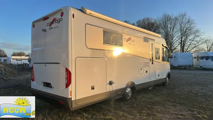 Schräg Hinten Carthago chic s-plus I 52 QB hochwertige Ausstattung