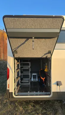 Heckgarage Carthago chic s-plus I 52 QB hochwertige Ausstattung