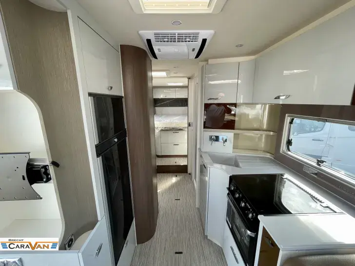 Fahrzeugbild Bürstner Elegance I 920 G VOLLAUSSTATTUNG > top price #26