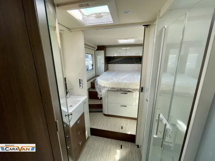 Fahrzeugbild Bürstner Elegance I 920 G VOLLAUSSTATTUNG > top price #28